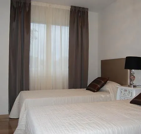 Apartamento Golden Gardens *